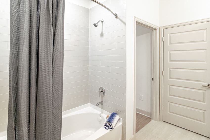 Stone Loch Apartments, 10921 Boudreaux Rd, Tomball, TX RentCafe